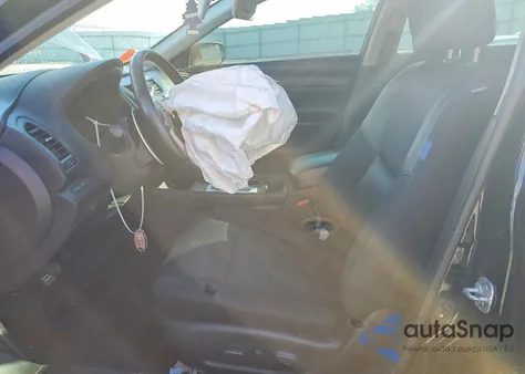 2016 Nissan Altima 2.5 z USA, uszkodzony, nr VIN 1N4AL3AP5GC291263